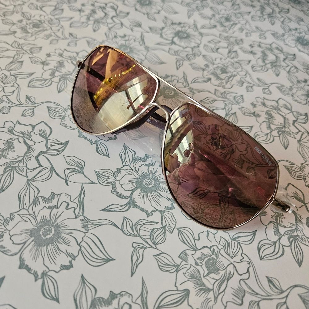 NWT Nike Outrider 62mm Mirrored Aviator Sunglasses